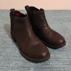 Sorel women's black leather Chelsea boot size 8.5